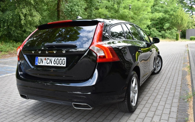 Volvo V60 cena 55900 przebieg: 149200, rok produkcji 2015 z Szprotawa małe 781